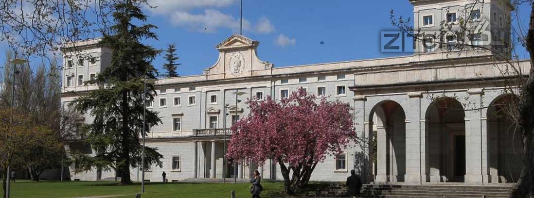 دانشگاه ناوارا اسپانیا